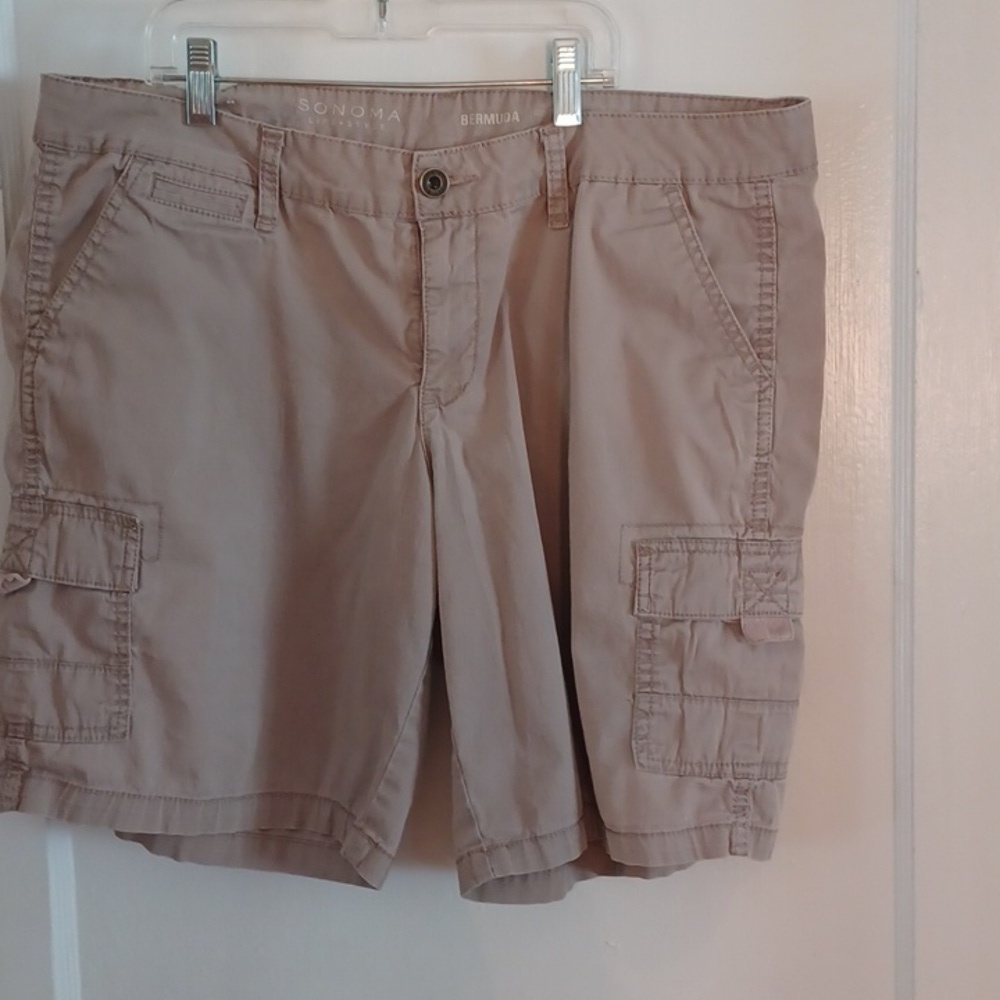 Sonoma Bermuda cargo shorts women's size 14